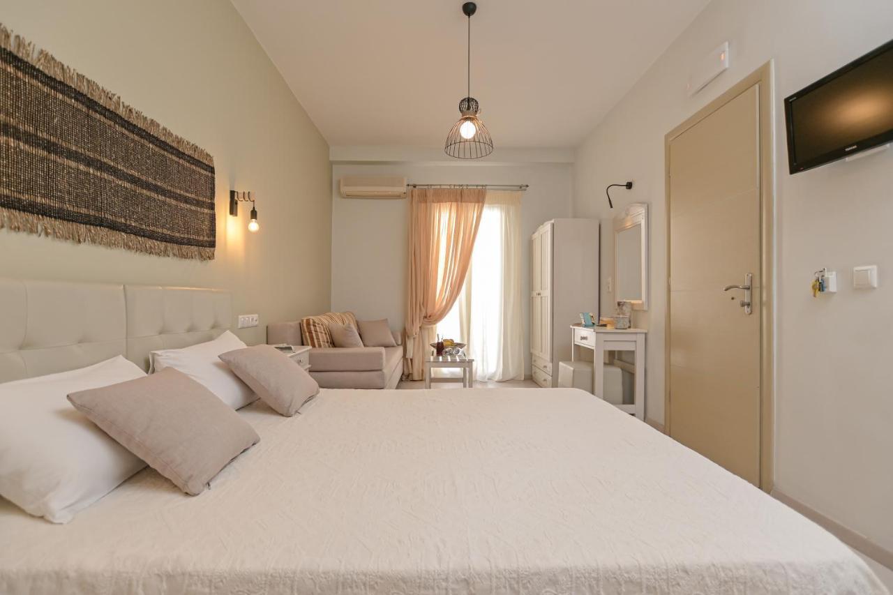 Blue Sky Aparthotel Naxos City Exterior photo