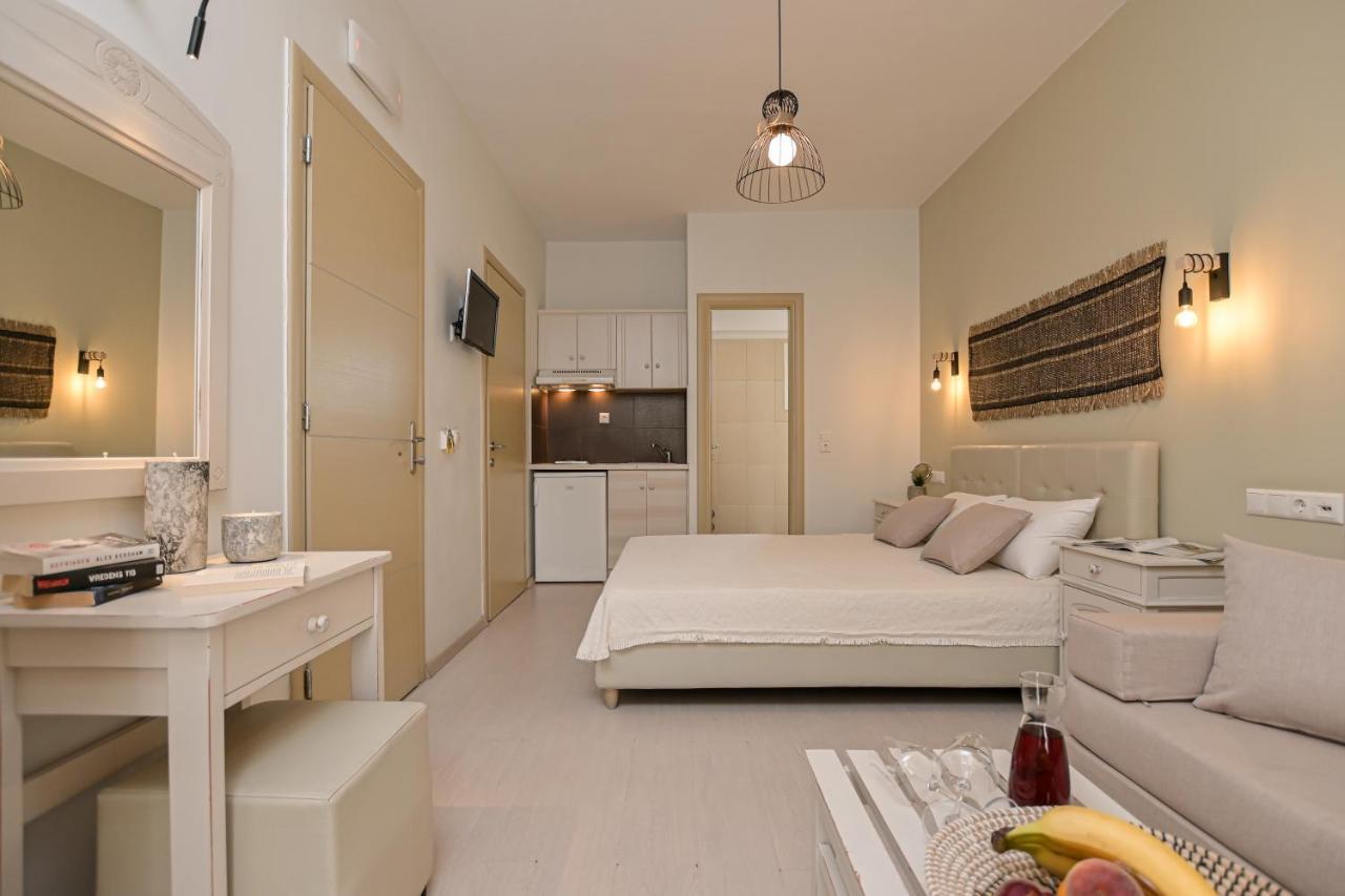 Blue Sky Aparthotel Naxos City Exterior photo
